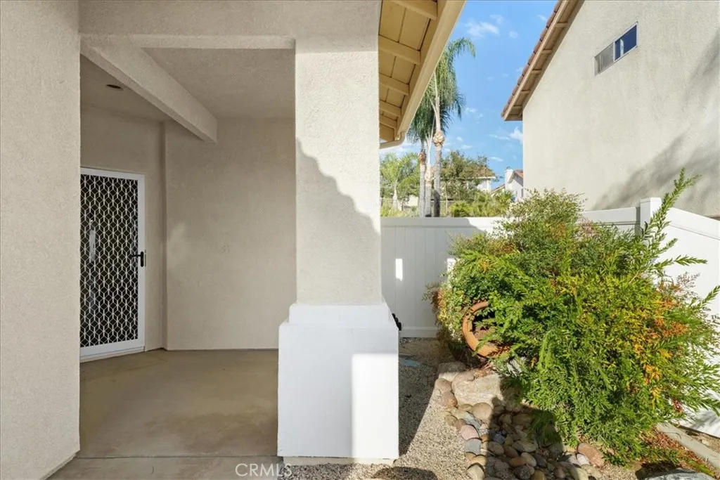 23832 Matador Way, Murrieta, California 92562 home-pic-5